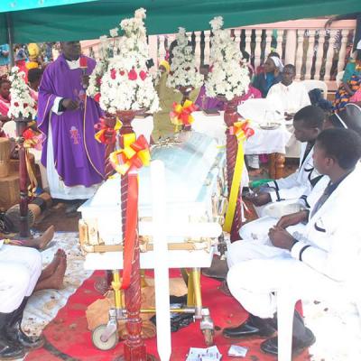 Burials In Uganda 02