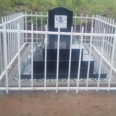 Uganda Grave Construction8