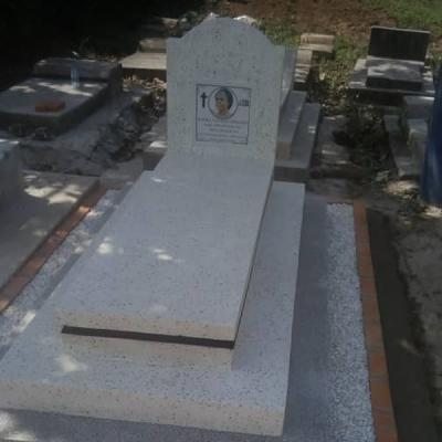 Uganda Grave Construction