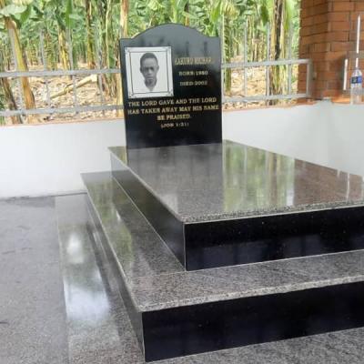 Grave Finishing In Uganda 59